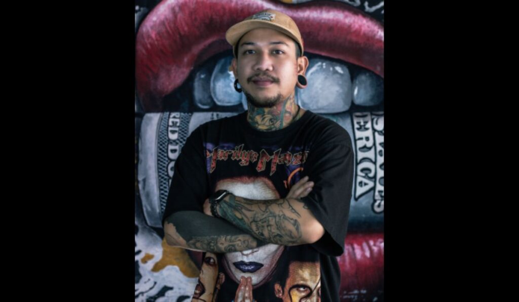 tattoo artist